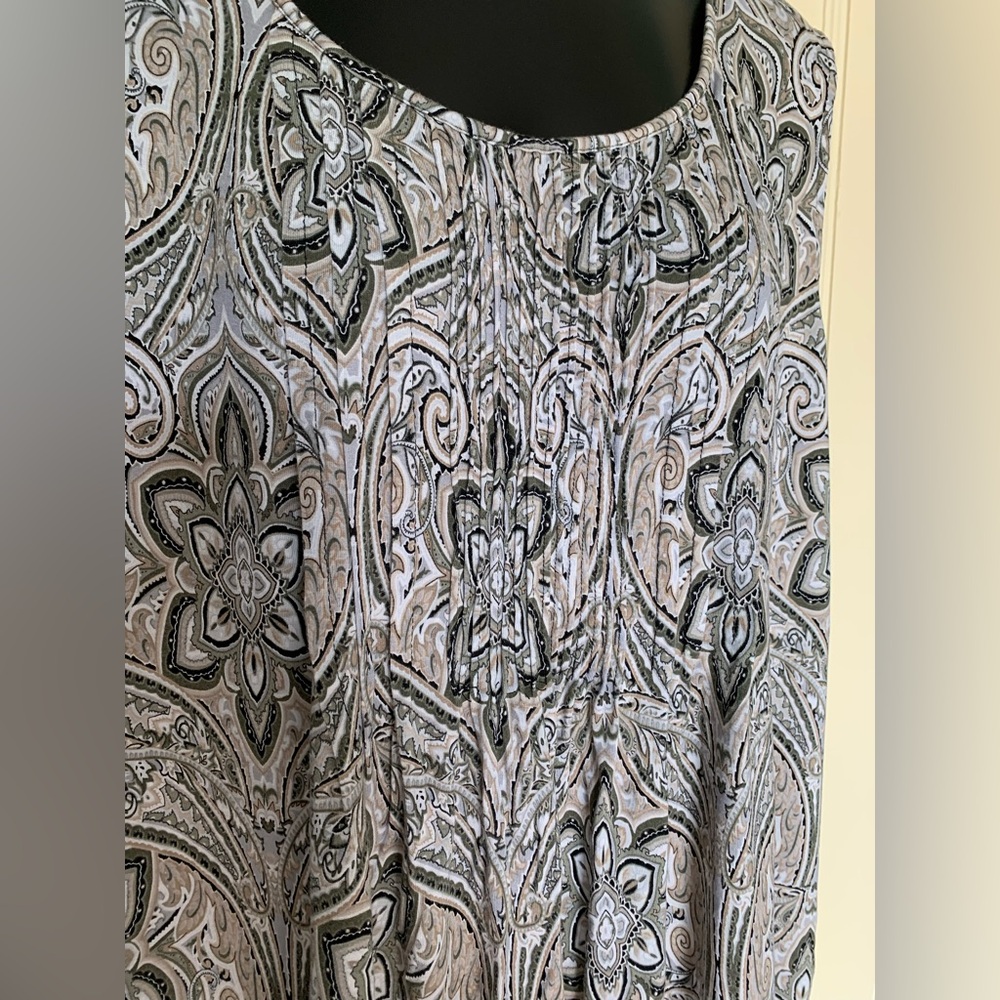 New Croft & Barrow Ruched Baroque Design Tank Top. 3X. Tan/brown/white/black